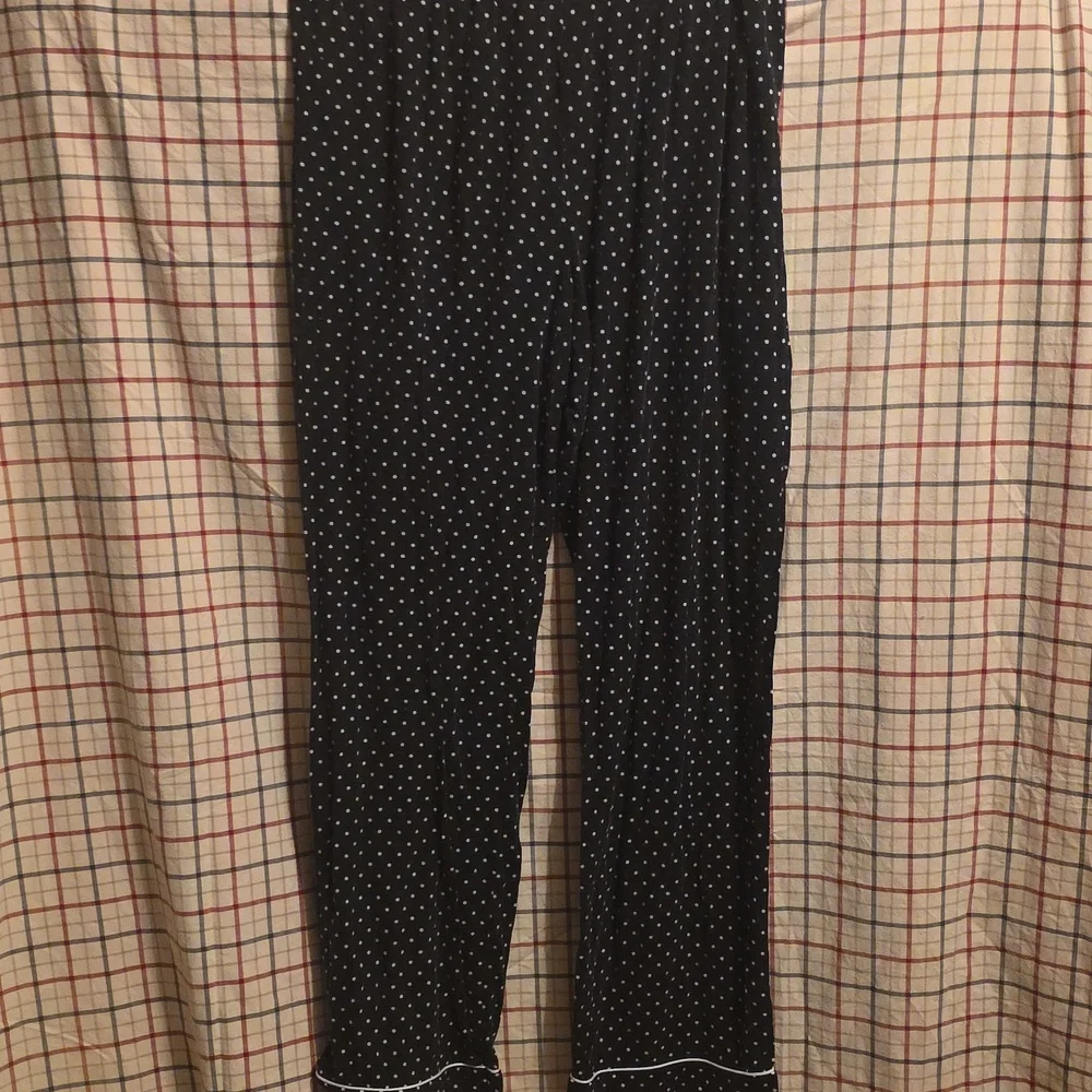 Ladies' Chaps Pajama Set in Black with White Dots Med - Picture 5 of 7